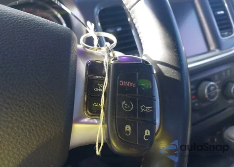 2014 Dodge Charger R/T z USA, uszkodzony, nr VIN 2C3CDXDT8EH331771